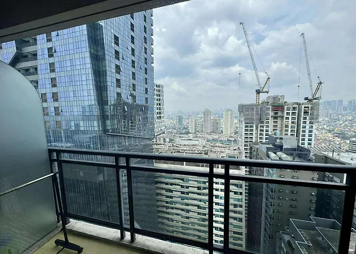 Hotel The Gramercy Staycation Makati Manila